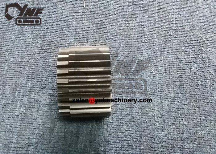 Ricambi riduttori traslazione e rotazione JCB130 YNF-GBX-071B0282ED, vista 3