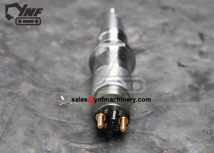 Iniettore diesel 5263262, 6754-11-3010, PC200-8, 6D107 YNF16943, vista prodotto 2