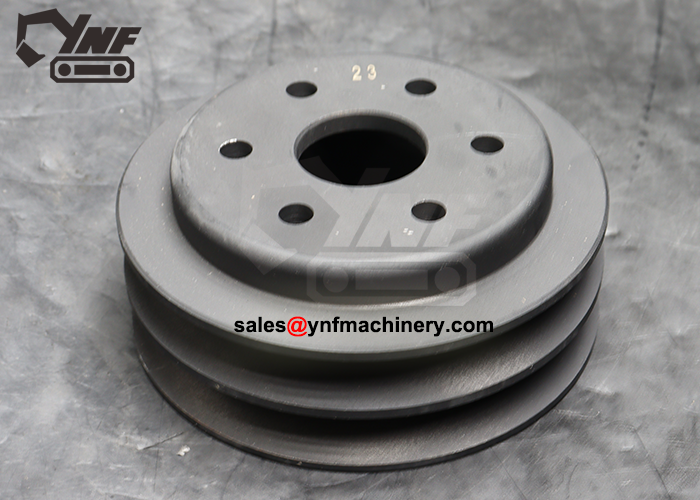 Pompa acqua YNF17673, 6207-61-3270, 4D95, PC200-5 YNF17673, vista 2