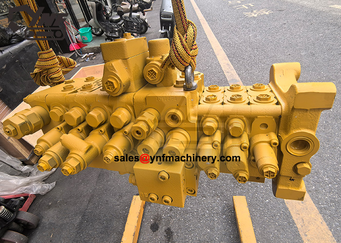 Valvola idraulica YNF18116, 723-57-16301, PC160-8, 4D102 YNF18116, vista 1