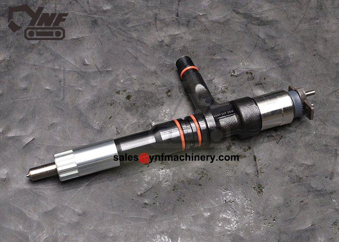 Iniettore diesel 6251-11-3200 YNF18744, vista prodotto 1